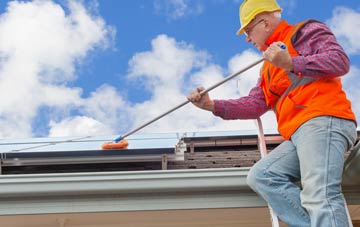 Hendrerwydd soft wash roof cleaning